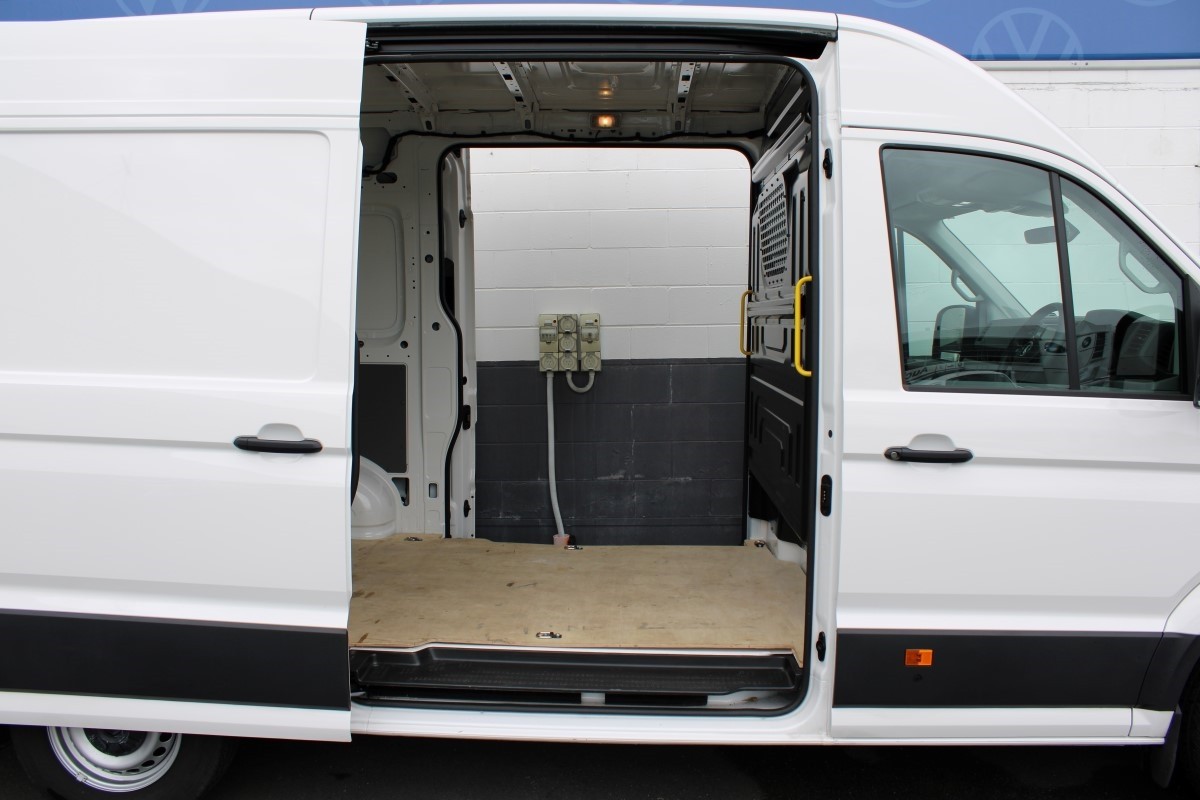 Volkswagen Crafter 35 103KW MWB AUTO