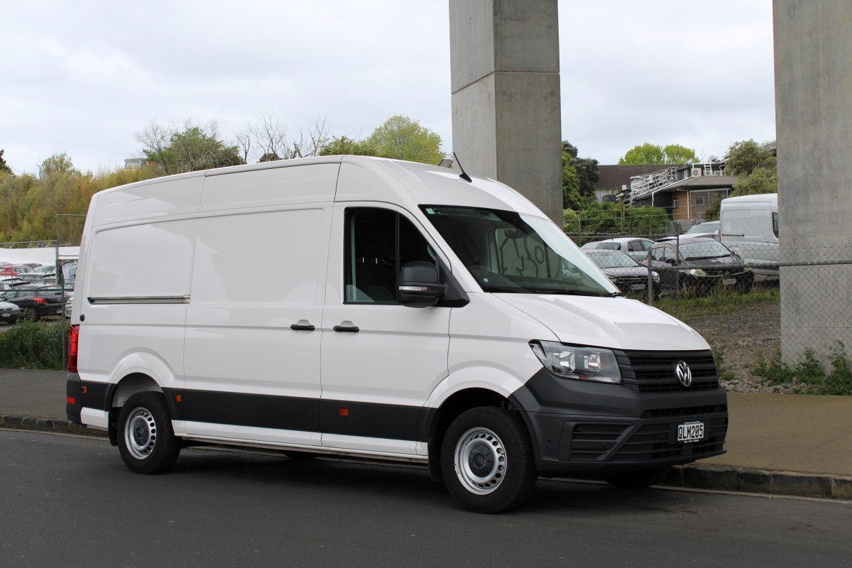 Volkswagen Crafter 35 103KW MWB AUTO