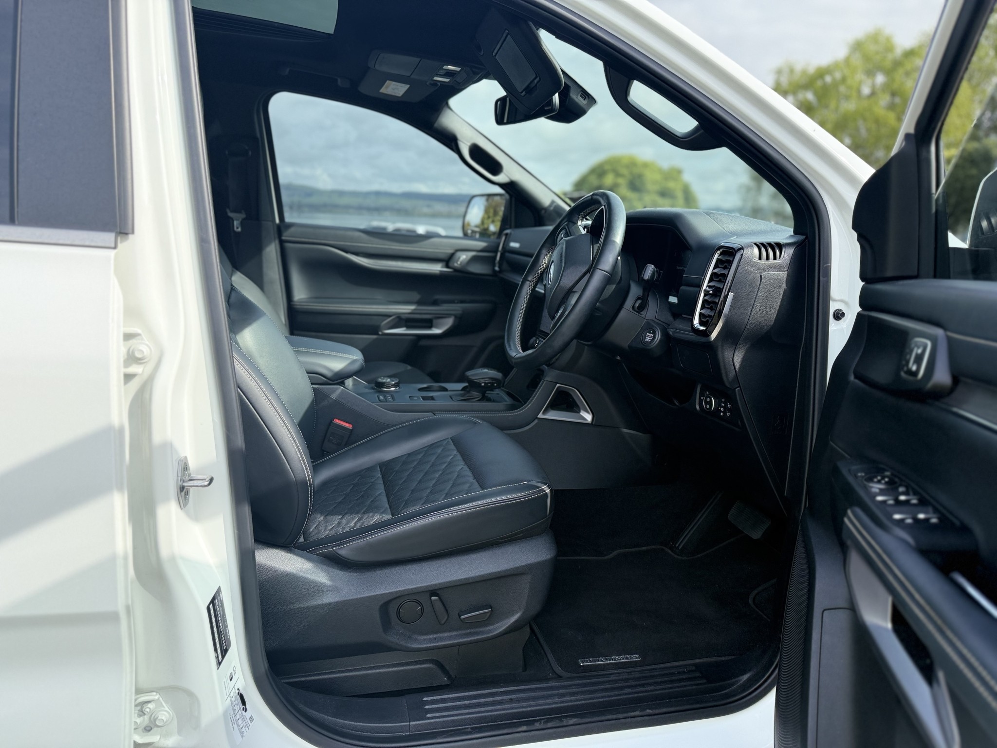 2023 Ford Everest Platinum 3.0D/4Wd