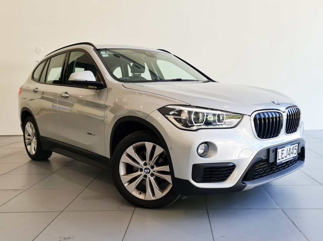 BMW X1 sDrive 18i SE