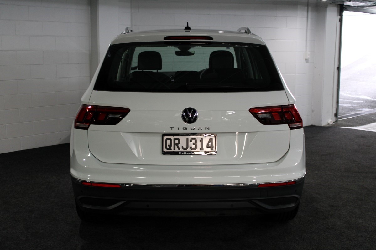 Volkswagen Tiguan TSI LIFE 2WD