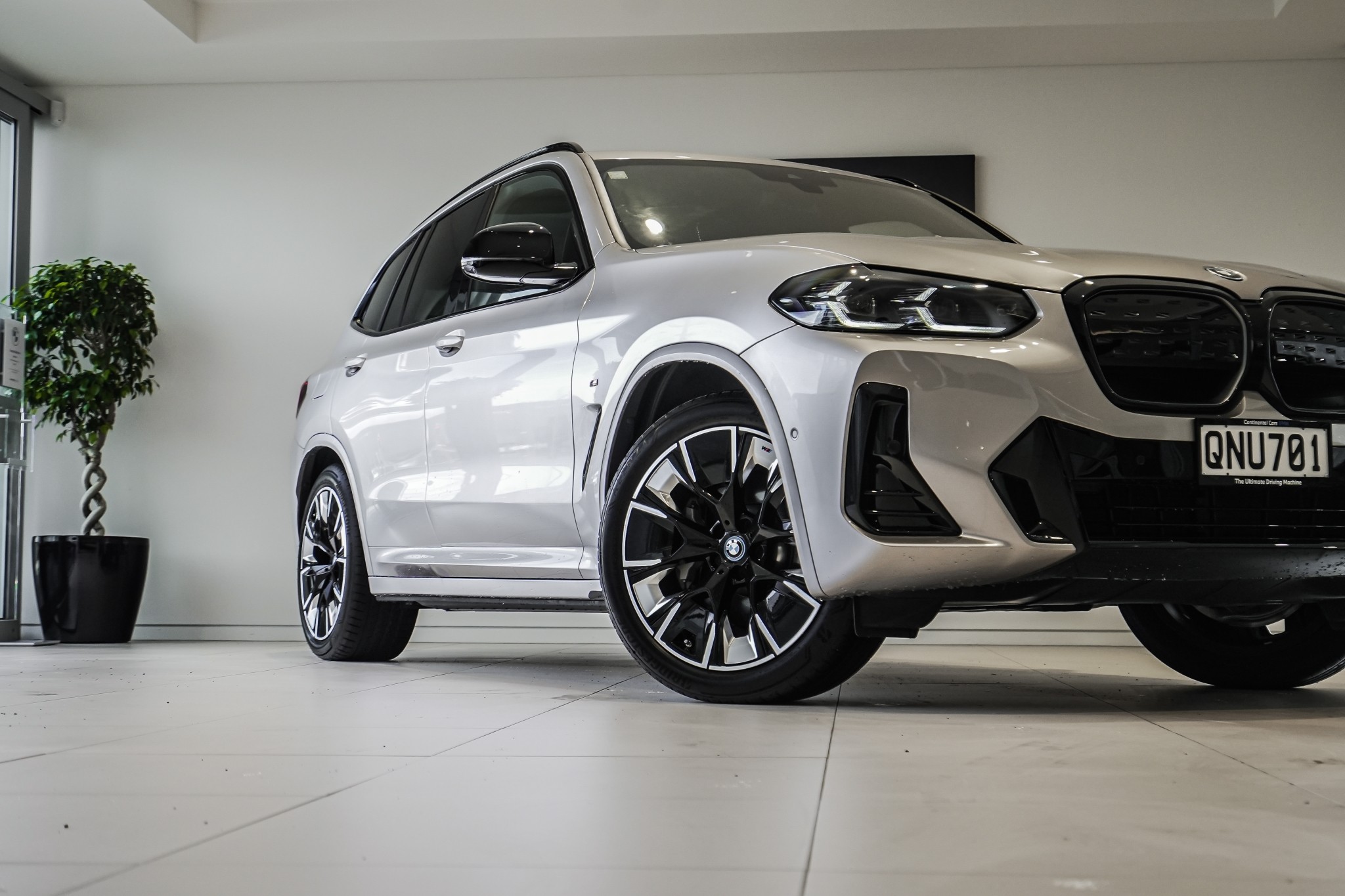 BMW iX3 M Sport Impressive