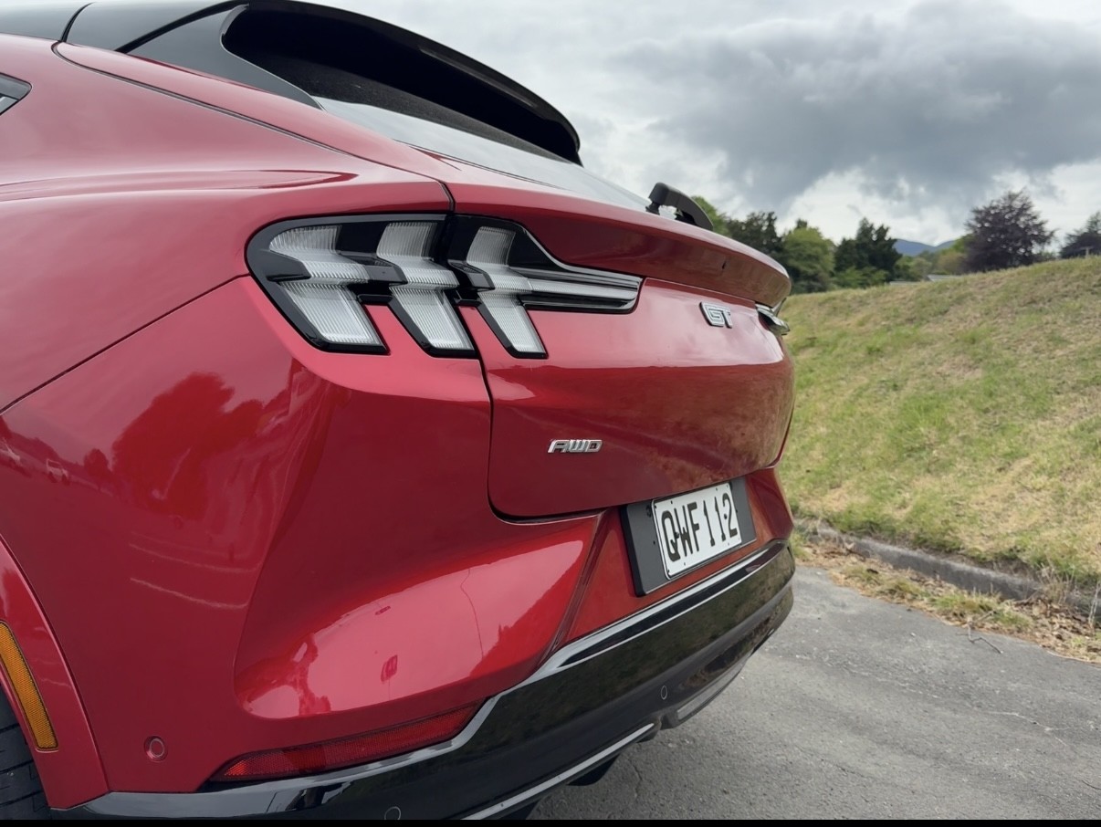 2024 Ford Mustang Mach-E Gt Awd 98Kwh/Ev/4Wd