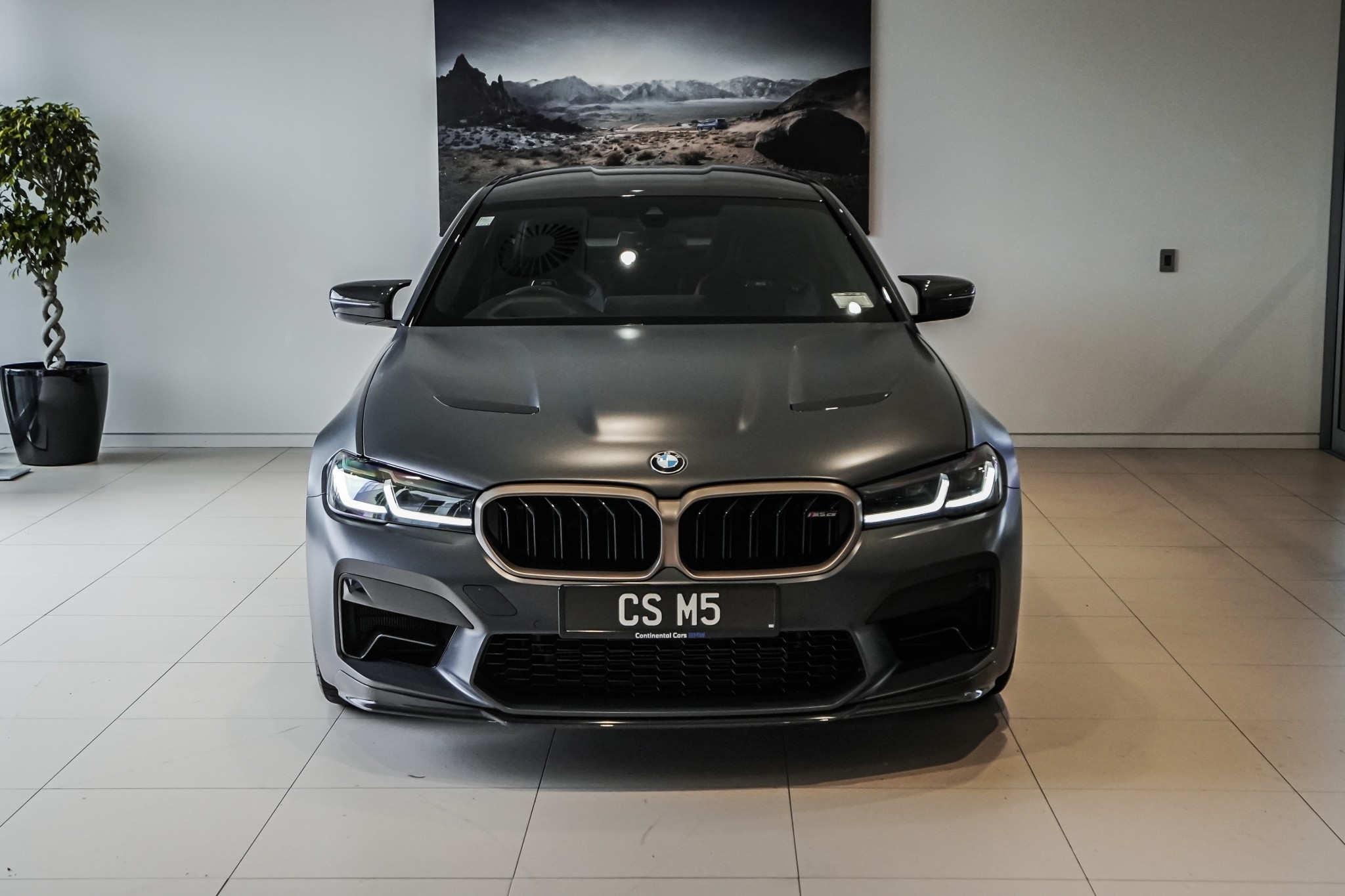 BMW M5 CS Sedan SE