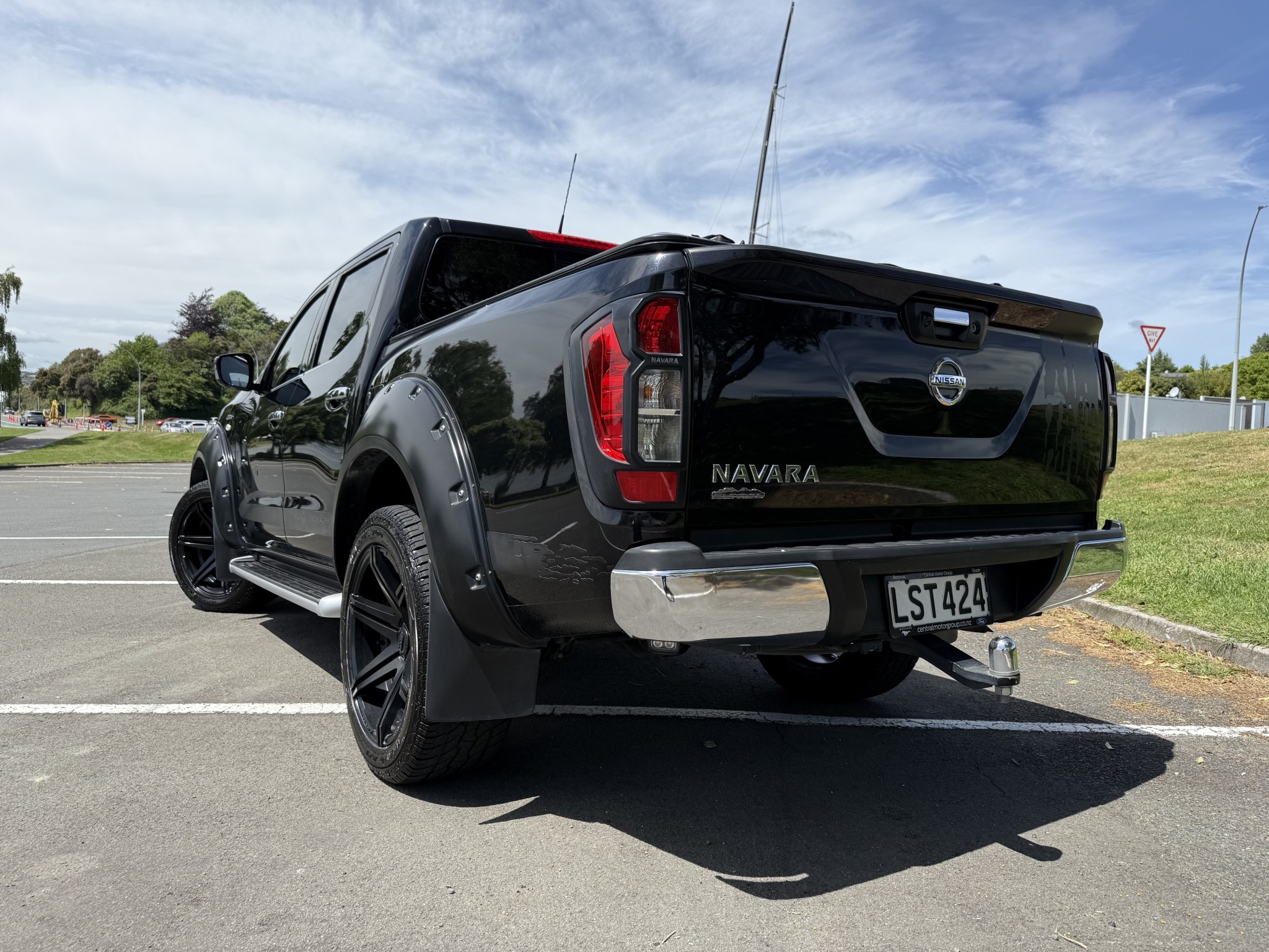 2018 Nissan Navara St 2.3D/7Am/Ut/4Dr/5