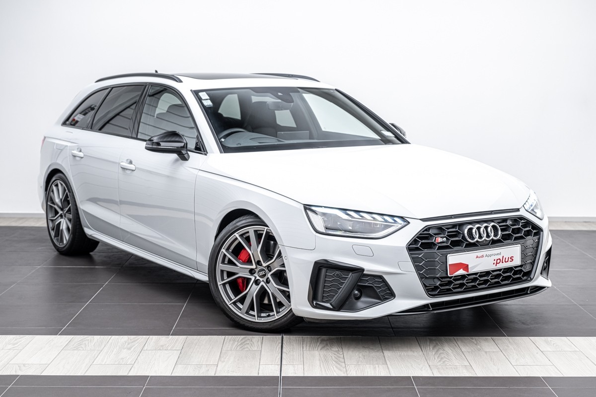 Audi S4 AVANT 3.0 FSI (260kW)