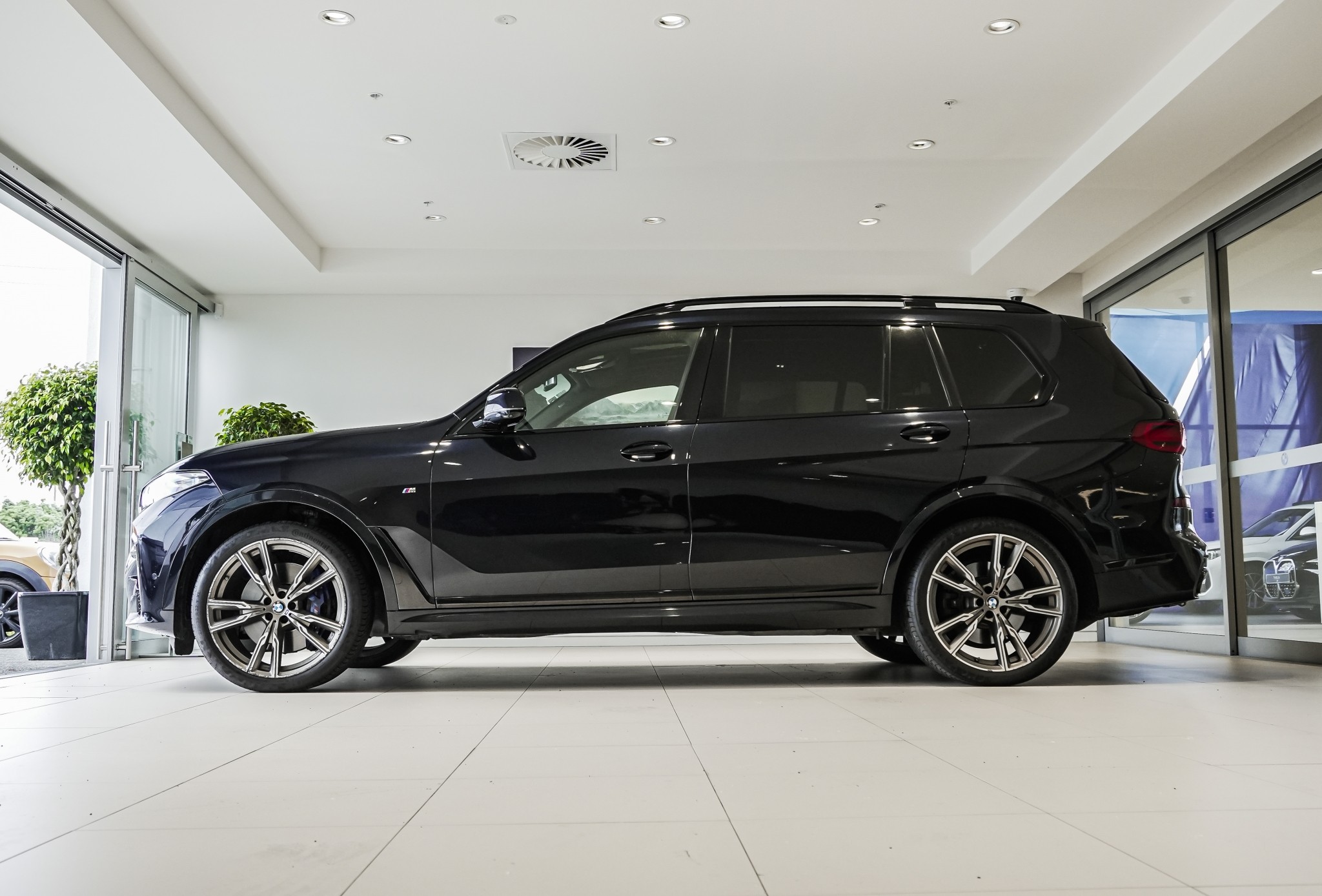 BMW X7 xDrive40i HEA Build