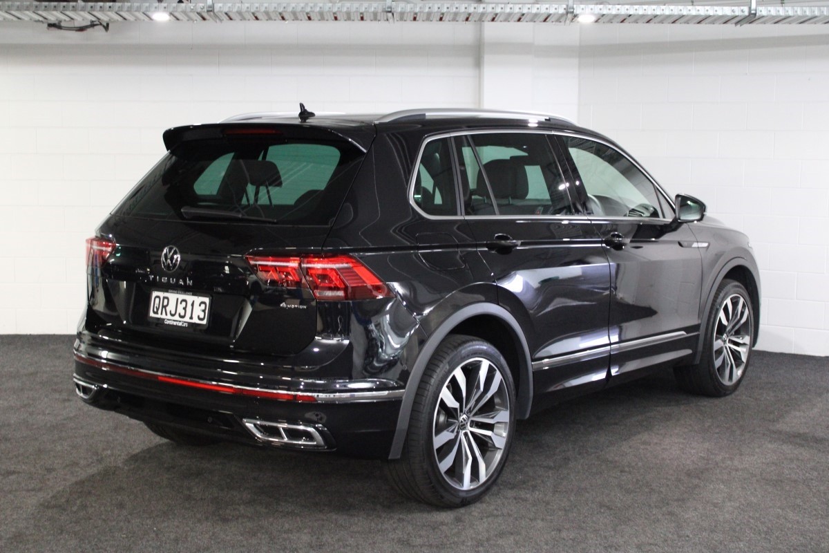 Volkswagen Tiguan TSI R-LINE AWD 180KW