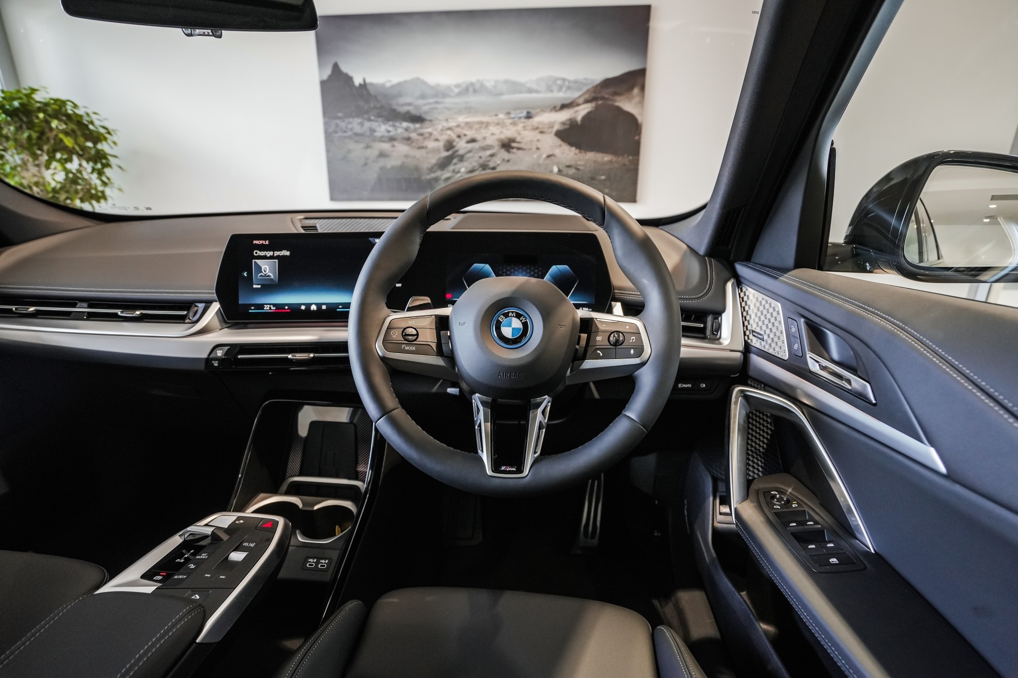 BMW iX1 xDrive30