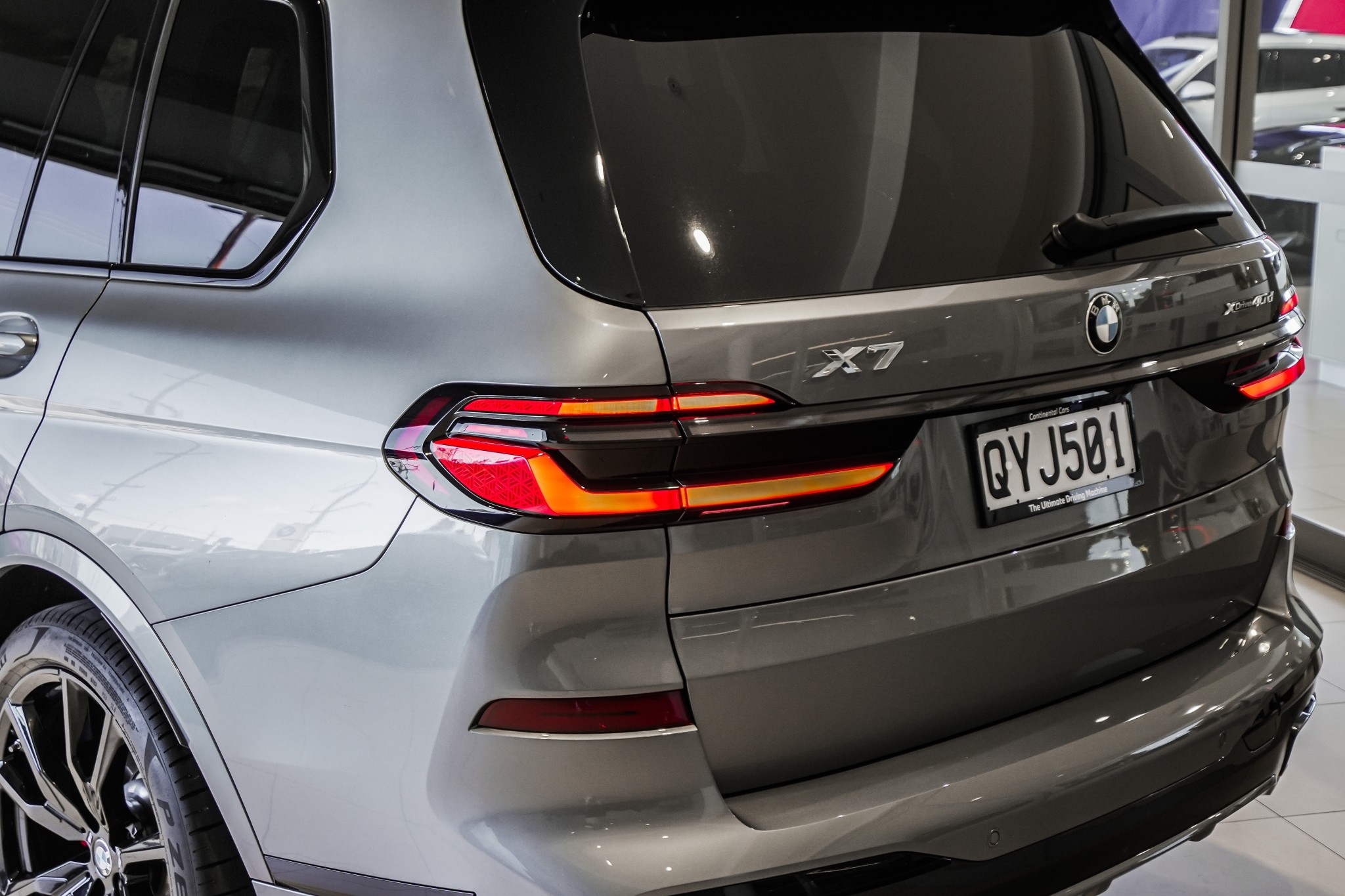 BMW X7 xDrive40d M Sport + Luxury