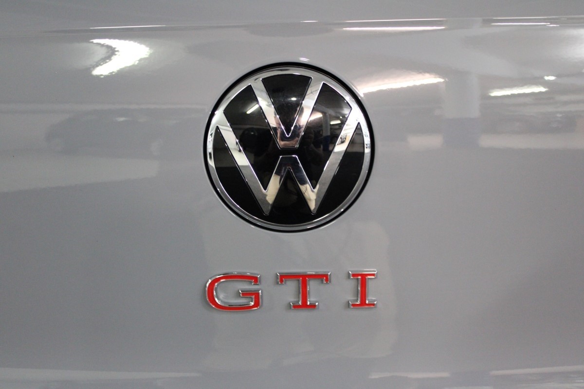 Volkswagen Golf GTI DSG