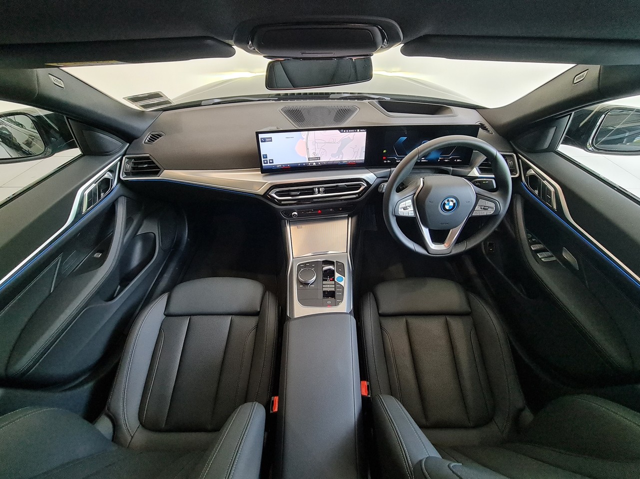 BMW i4 eDrive35