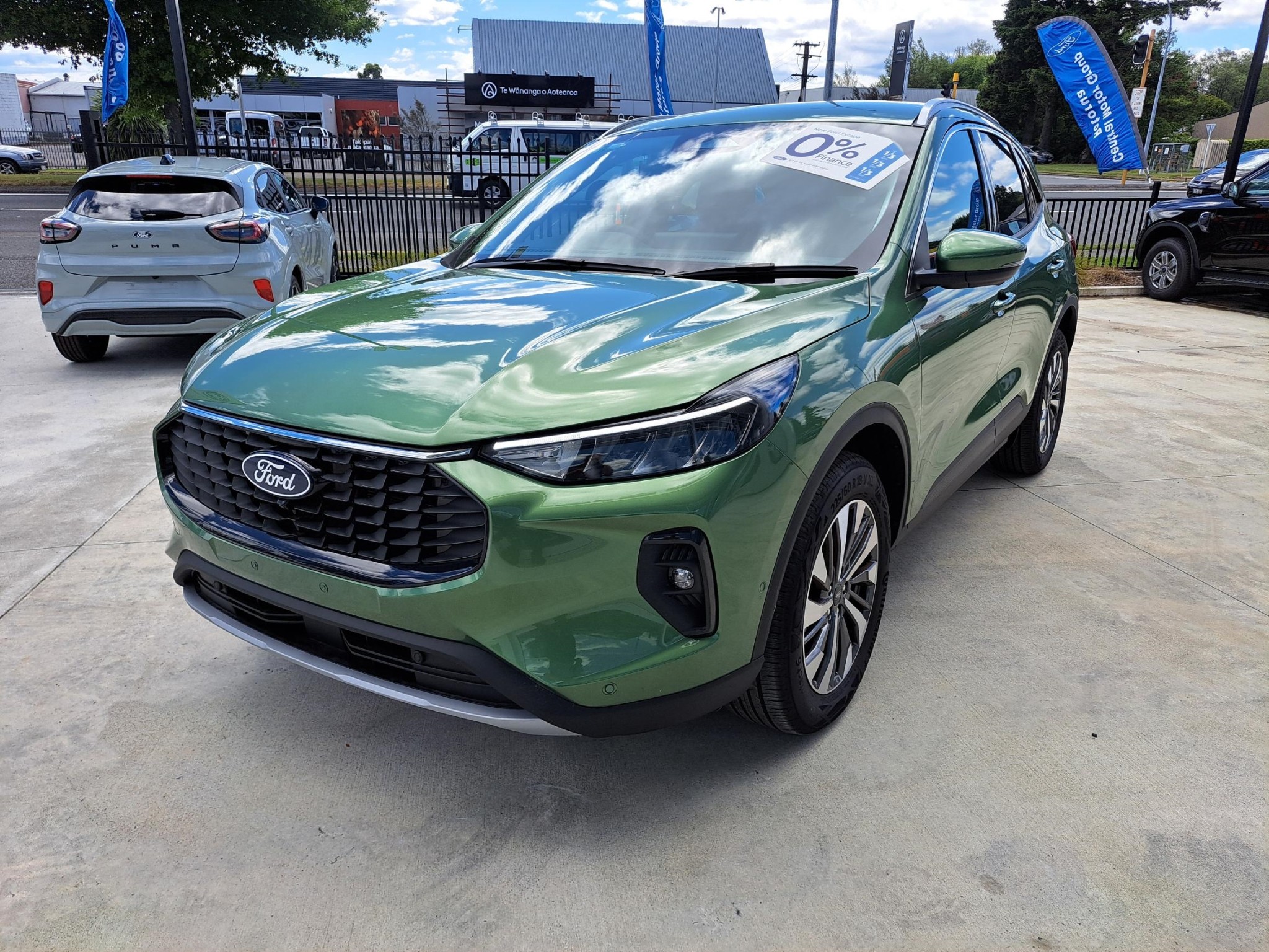 2024 Ford Escape Titanium 2.5Ph