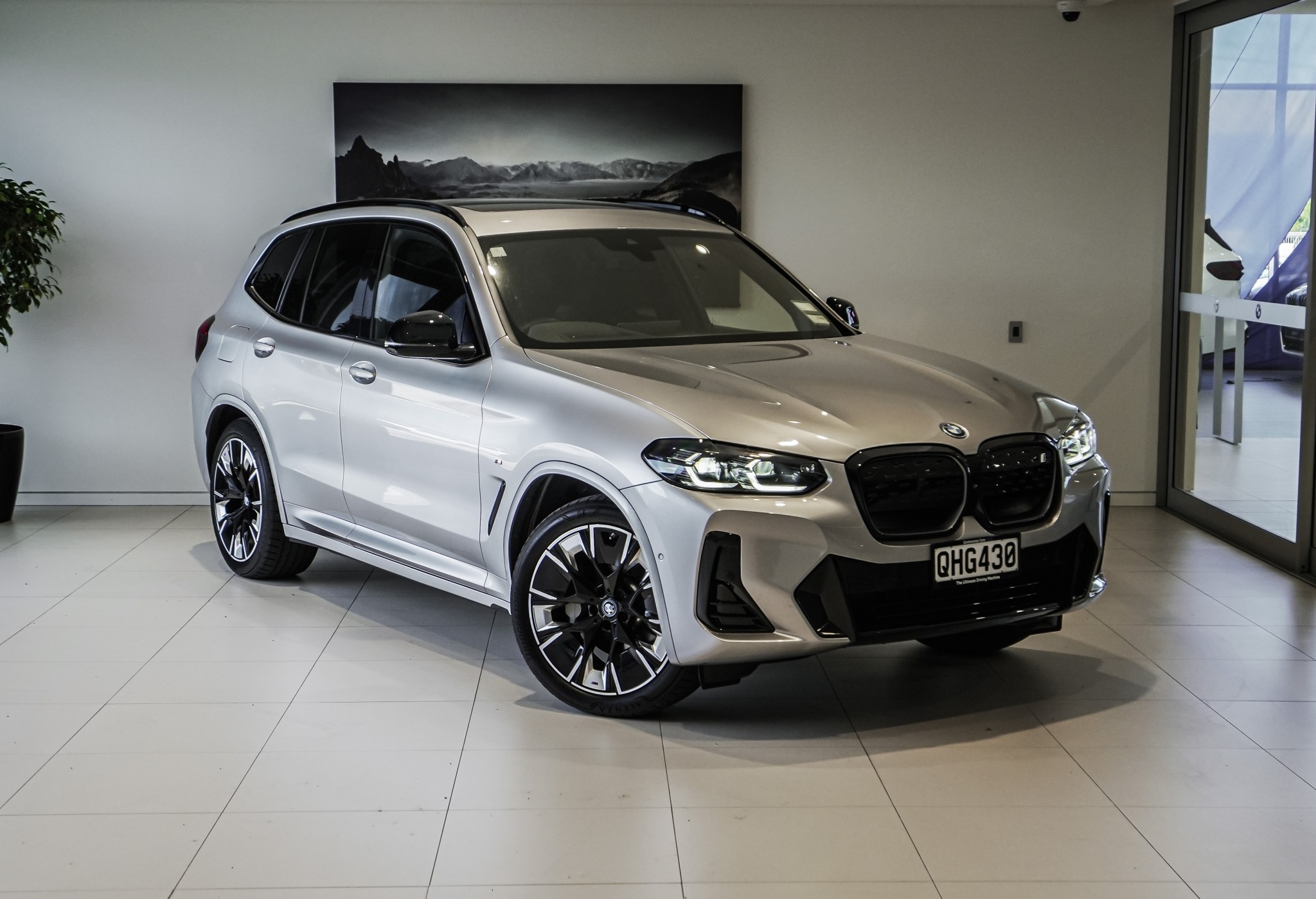 BMW iX3 M Sport Impressive