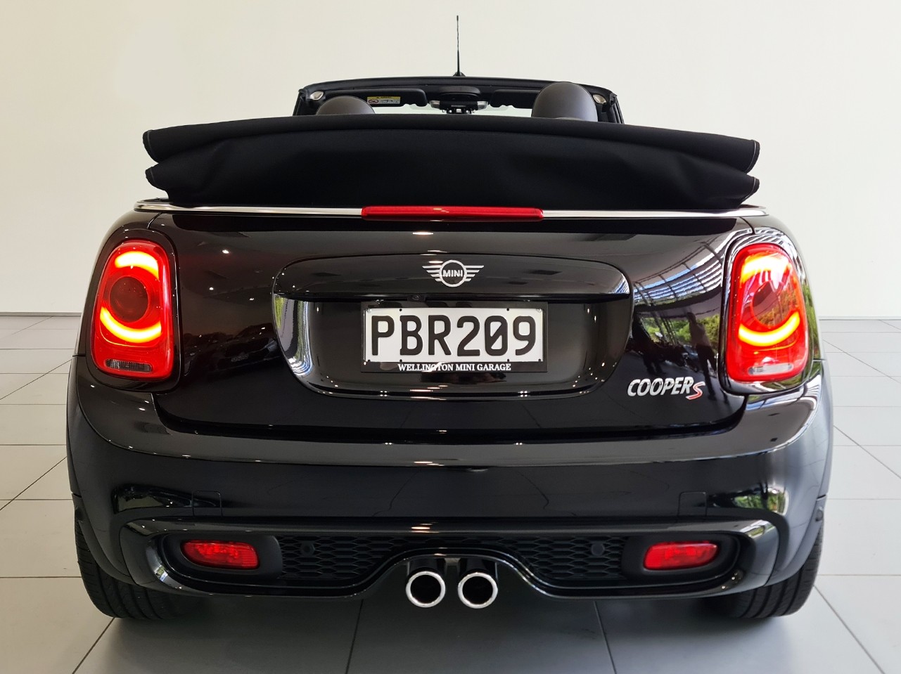 MINI Cooper S Chilli Package Convertible