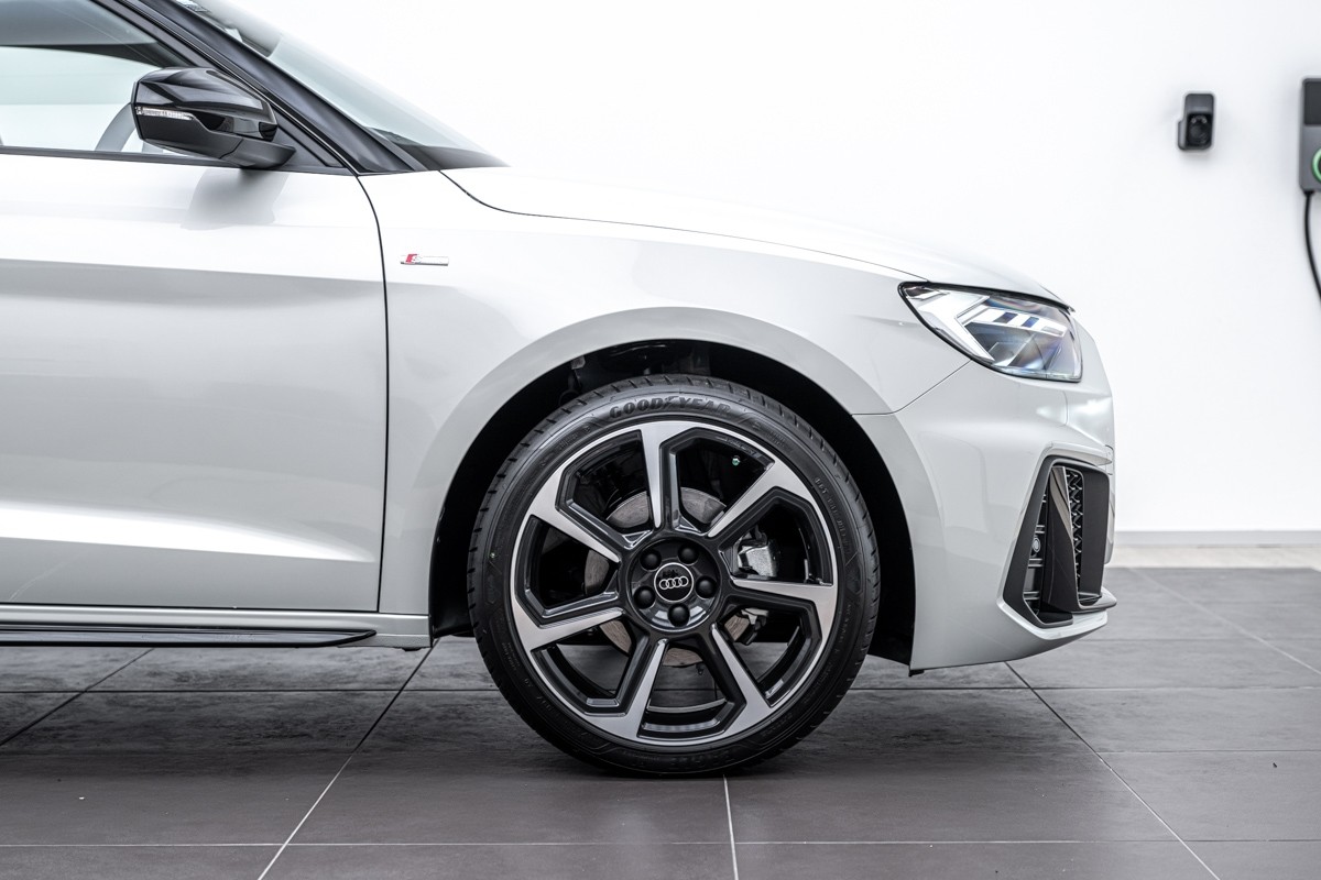 Audi A1 35 TFSI S LINE