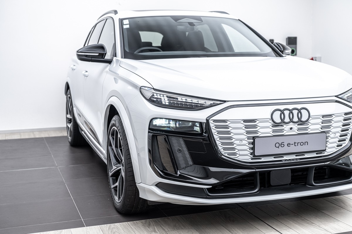 Audi Q6 SUV e-tron quattro 285 kW