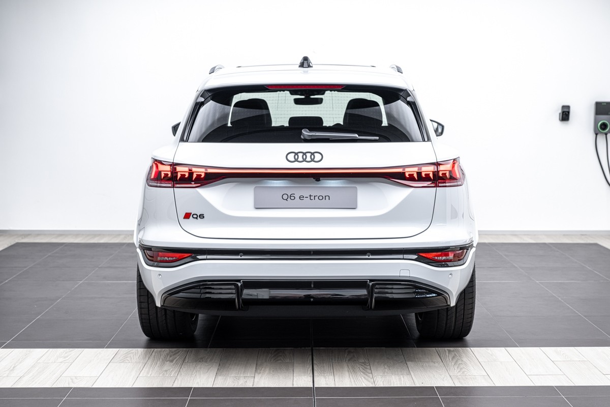 Audi Q6 SUV e-tron quattro 285 kW