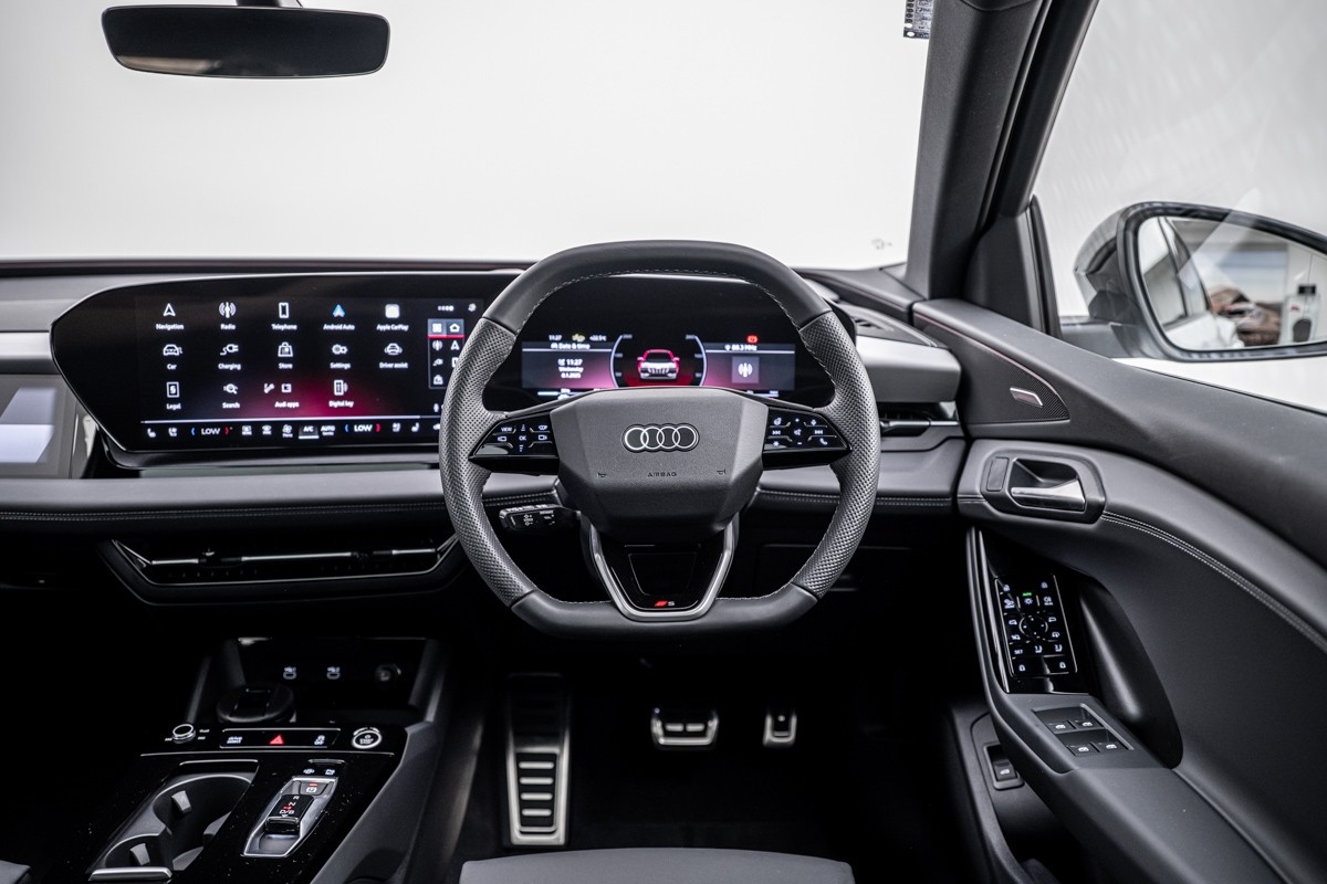 Audi Q6 SUV e-tron quattro 285 kW