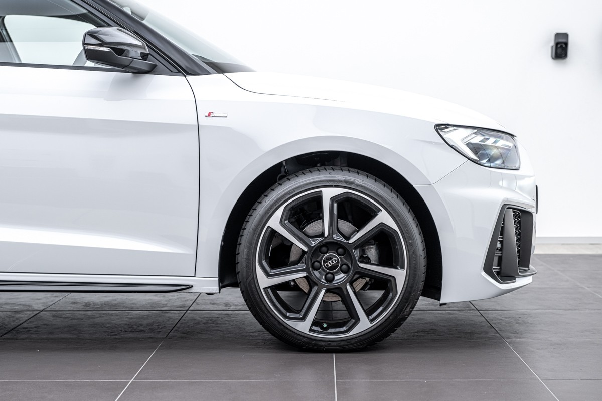 Audi A1 35 TFSI S LINE