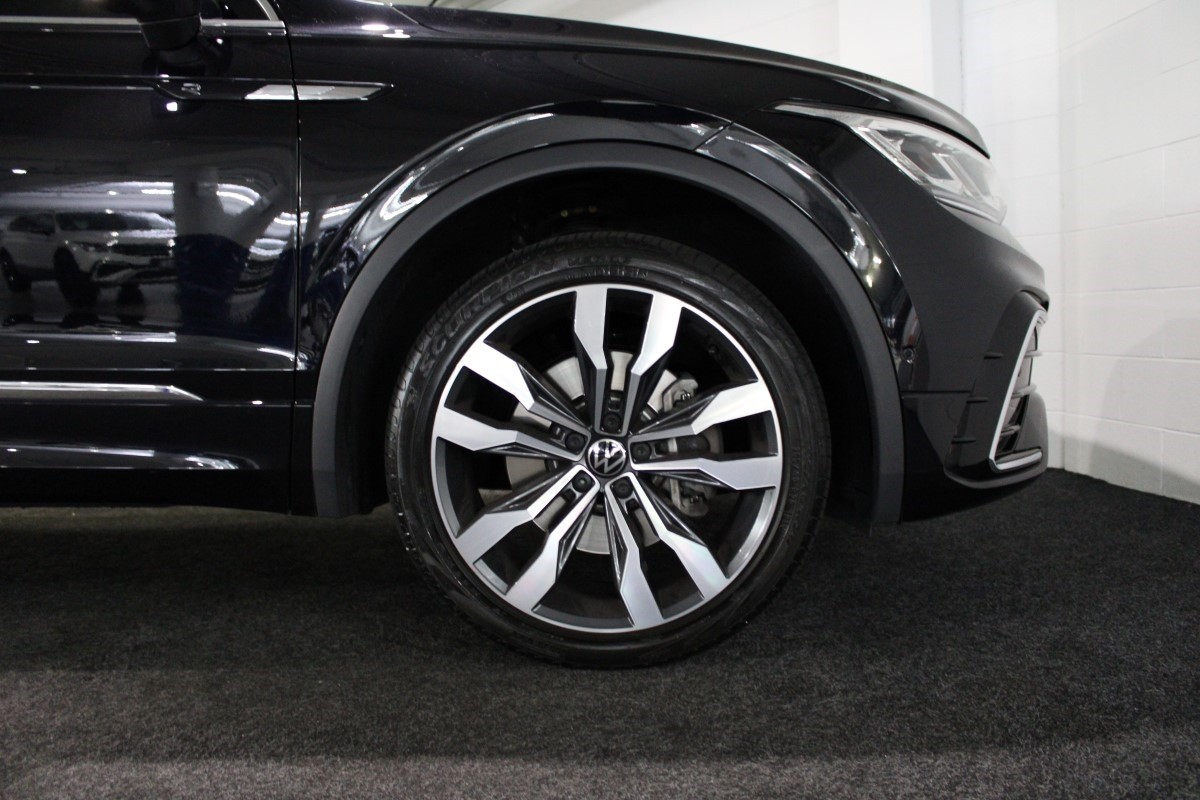 Volkswagen Tiguan TSI R-LINE AWD 180KW