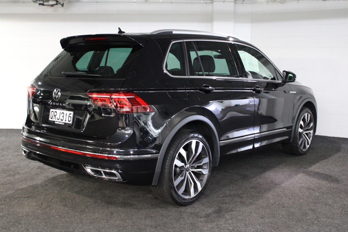 Volkswagen Tiguan TSI R-LINE AWD 180KW