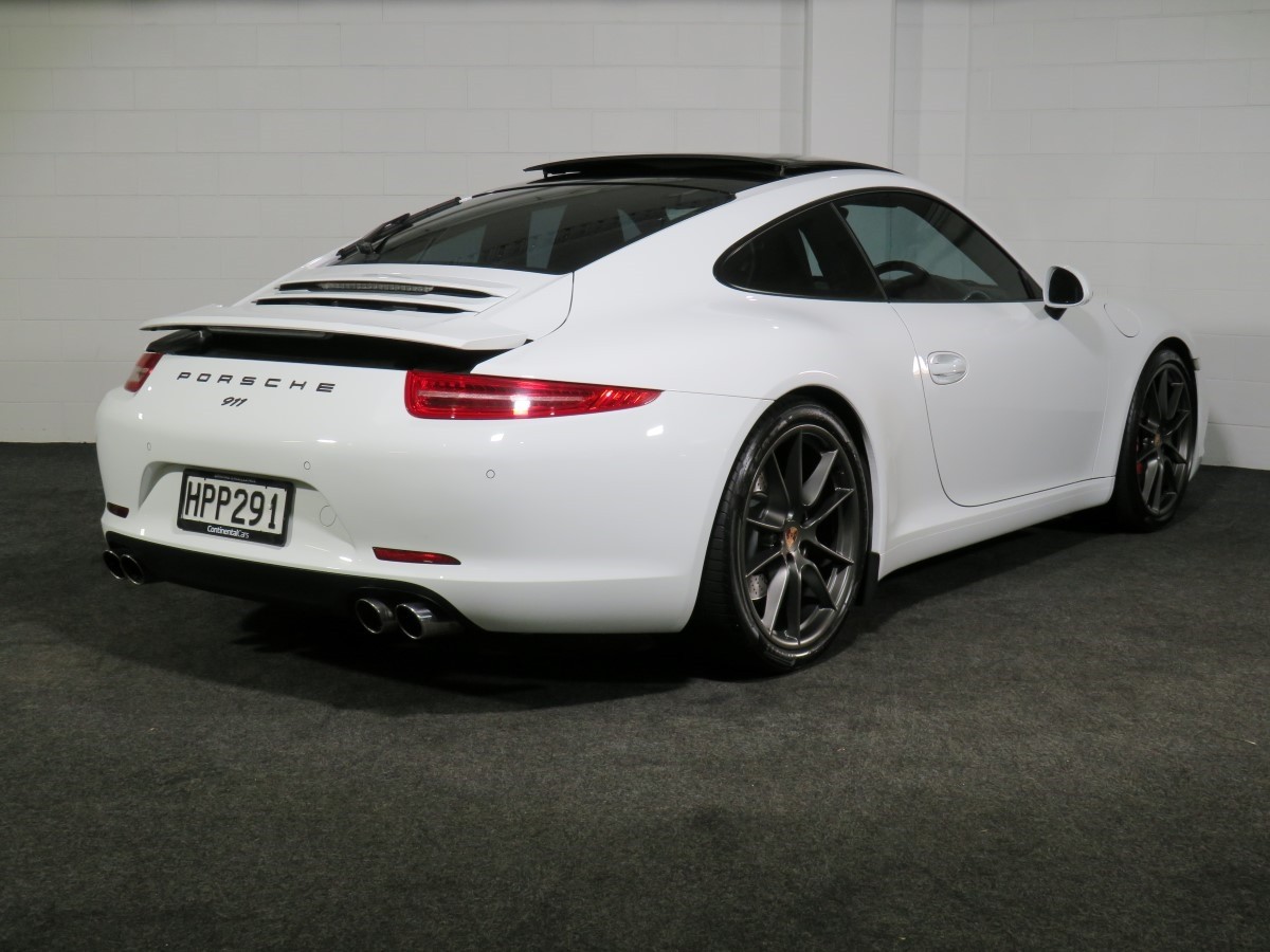 Porsche 911 Carrera S