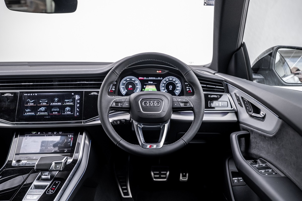 Audi Q8 60 TFSI E