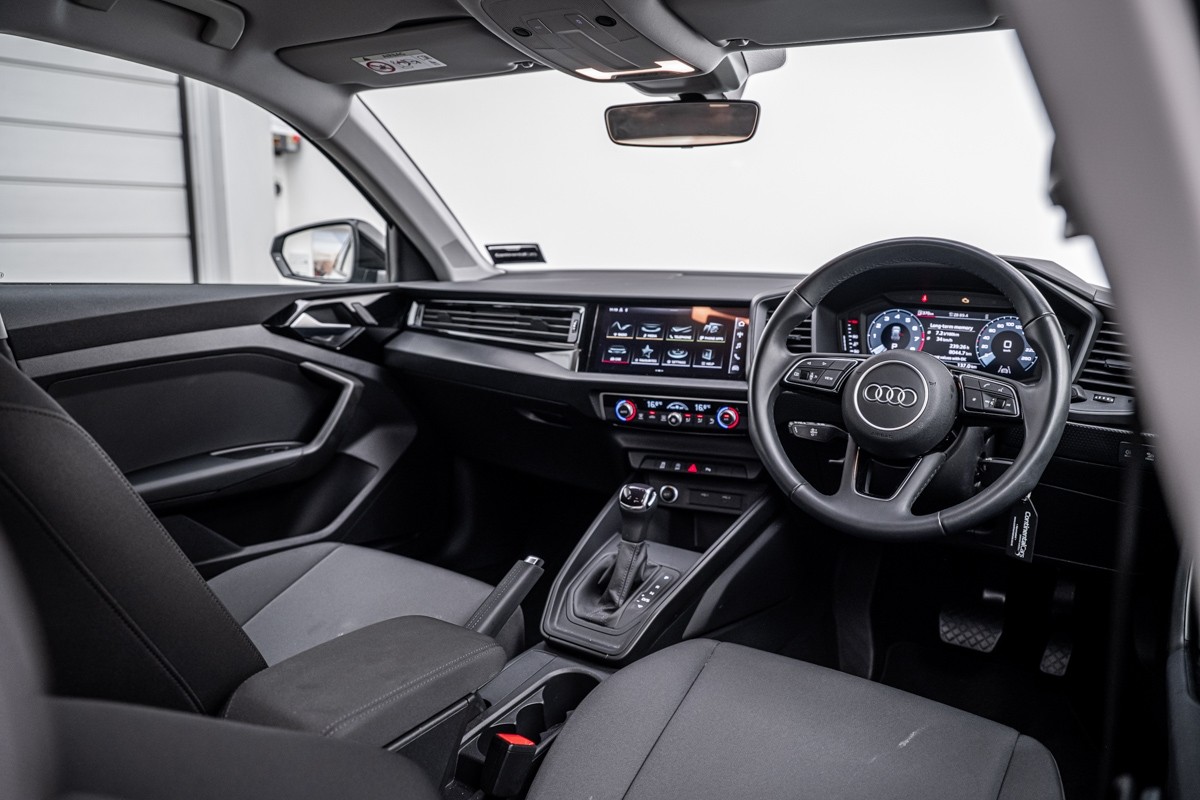 Audi A1 30 TFSI ADVANCED 81KW