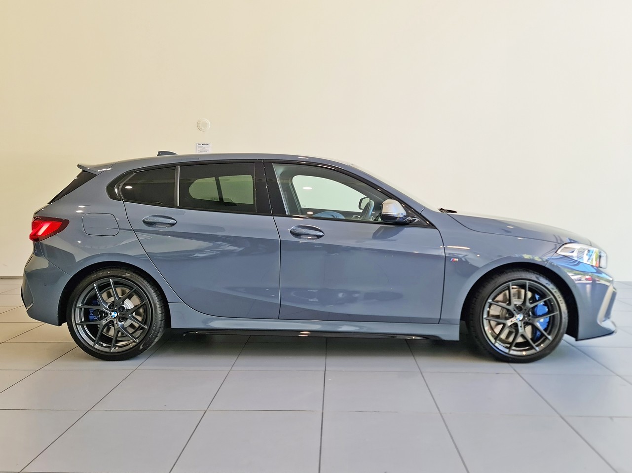 BMW M135i xDrive MPA