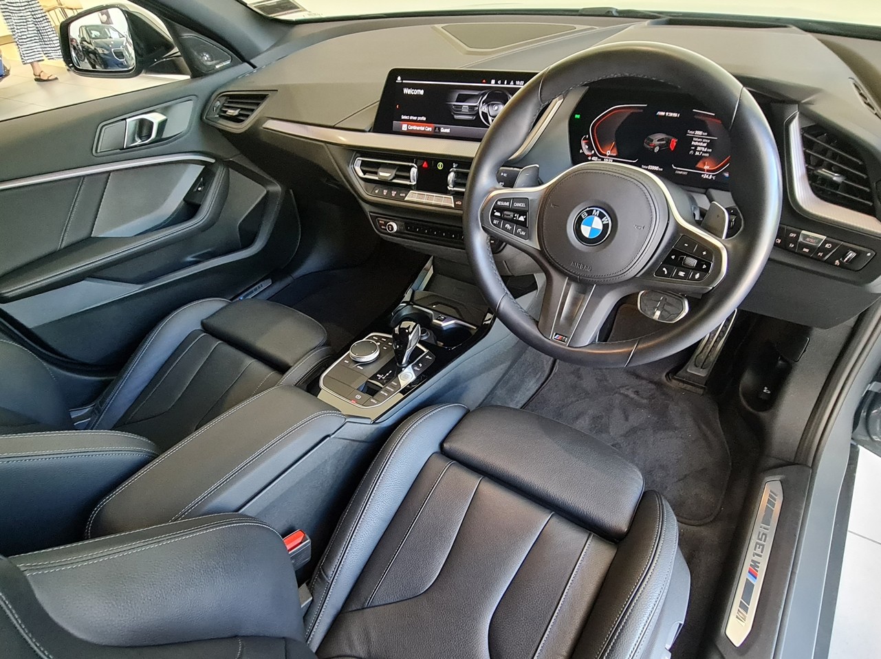 BMW M135i xDrive MPA