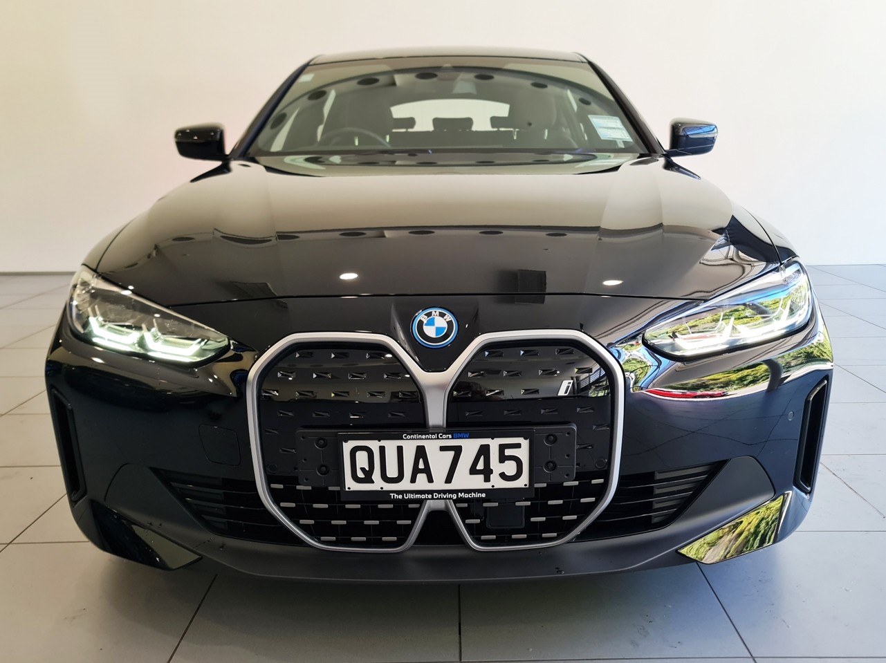 BMW i4 35e
