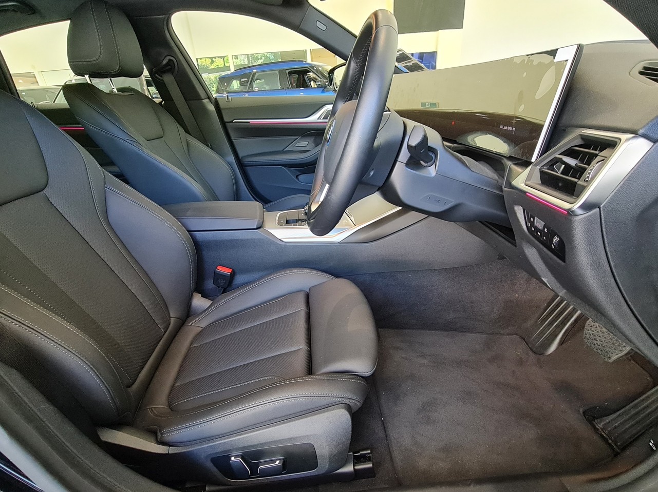 BMW i4 35e