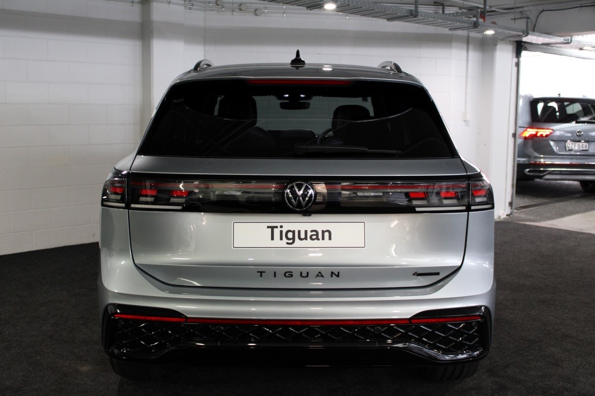 Volkswagen Tiguan 3 R-LINE AWD