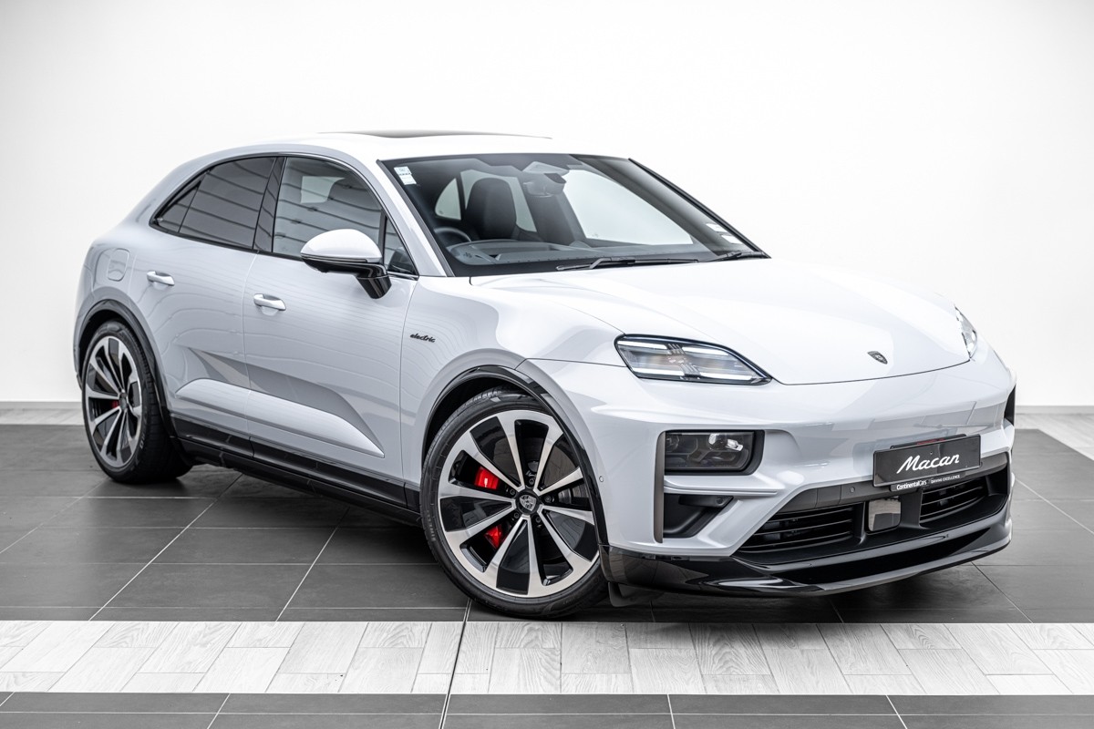 Porsche Macan Turbo Electric