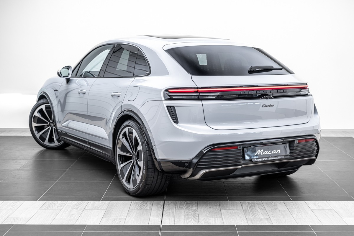 Porsche Macan Turbo Electric