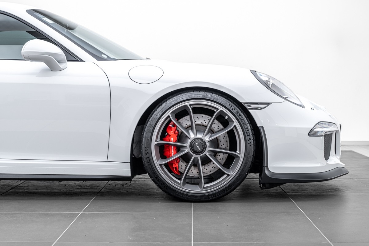 Porsche 911 GT3 (991)