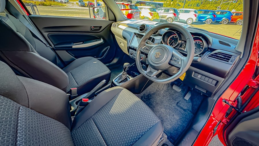 2025 Suzuki Swift 9