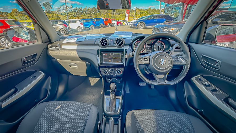 2025 Suzuki Swift 10