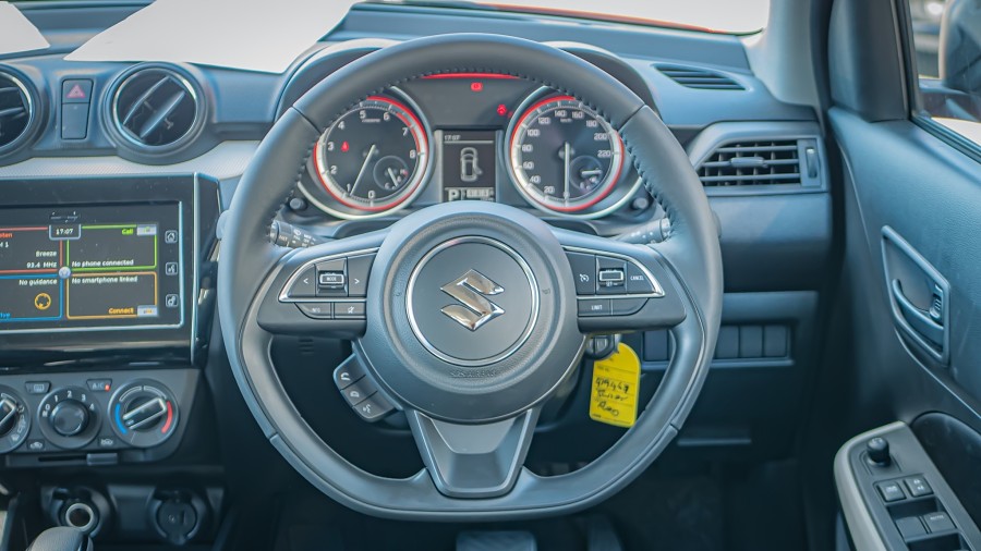 2025 Suzuki Swift 11