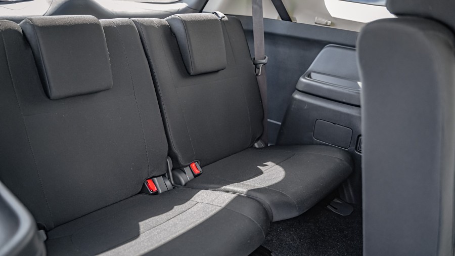 2019 Mitsubishi Outlander 17