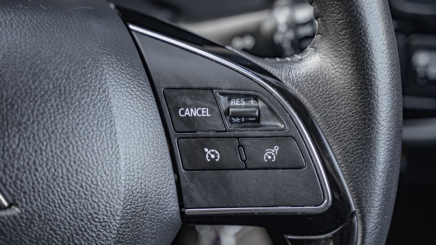 2019 Mitsubishi Outlander 14