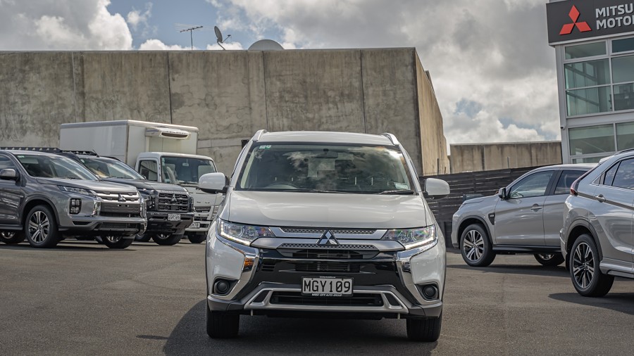2019 Mitsubishi Outlander 3