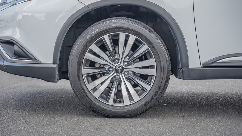2019 Mitsubishi Outlander 6