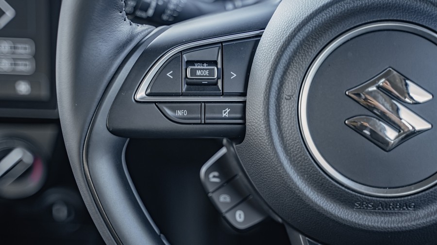 2023 Suzuki Swift 13