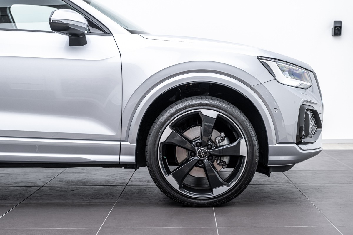 Audi Q2 35 TFSI S TRONIC 110 KW