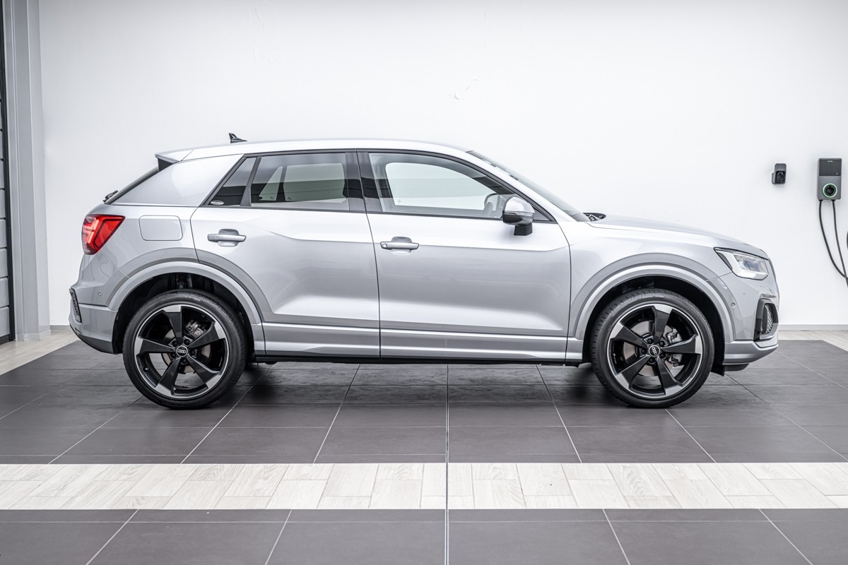 Audi Q2 35 TFSI S TRONIC 110 KW