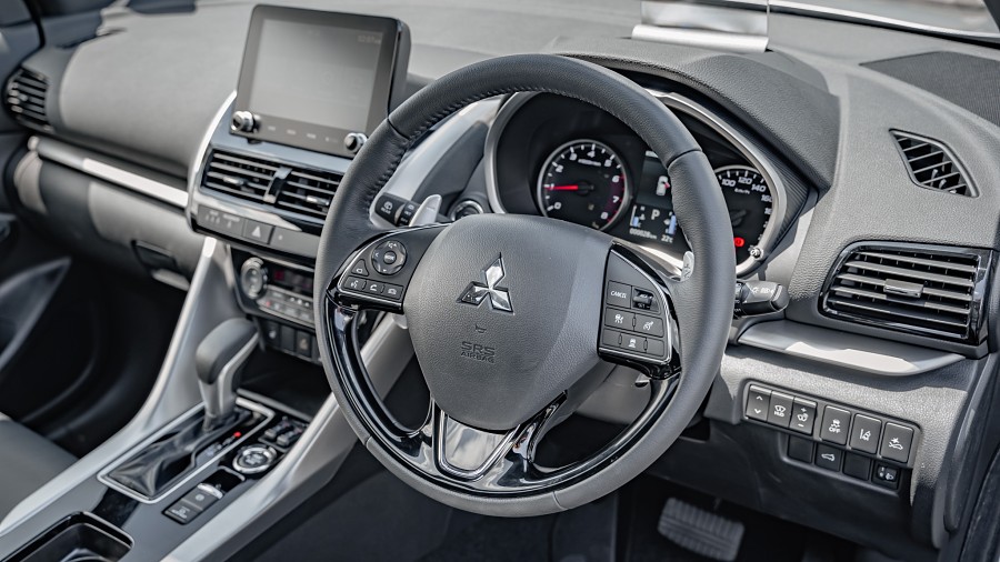 2025 Mitsubishi Eclipse Cross 9