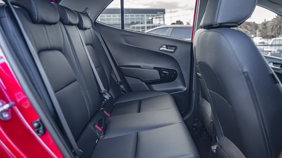 2025 Kia Picanto 16