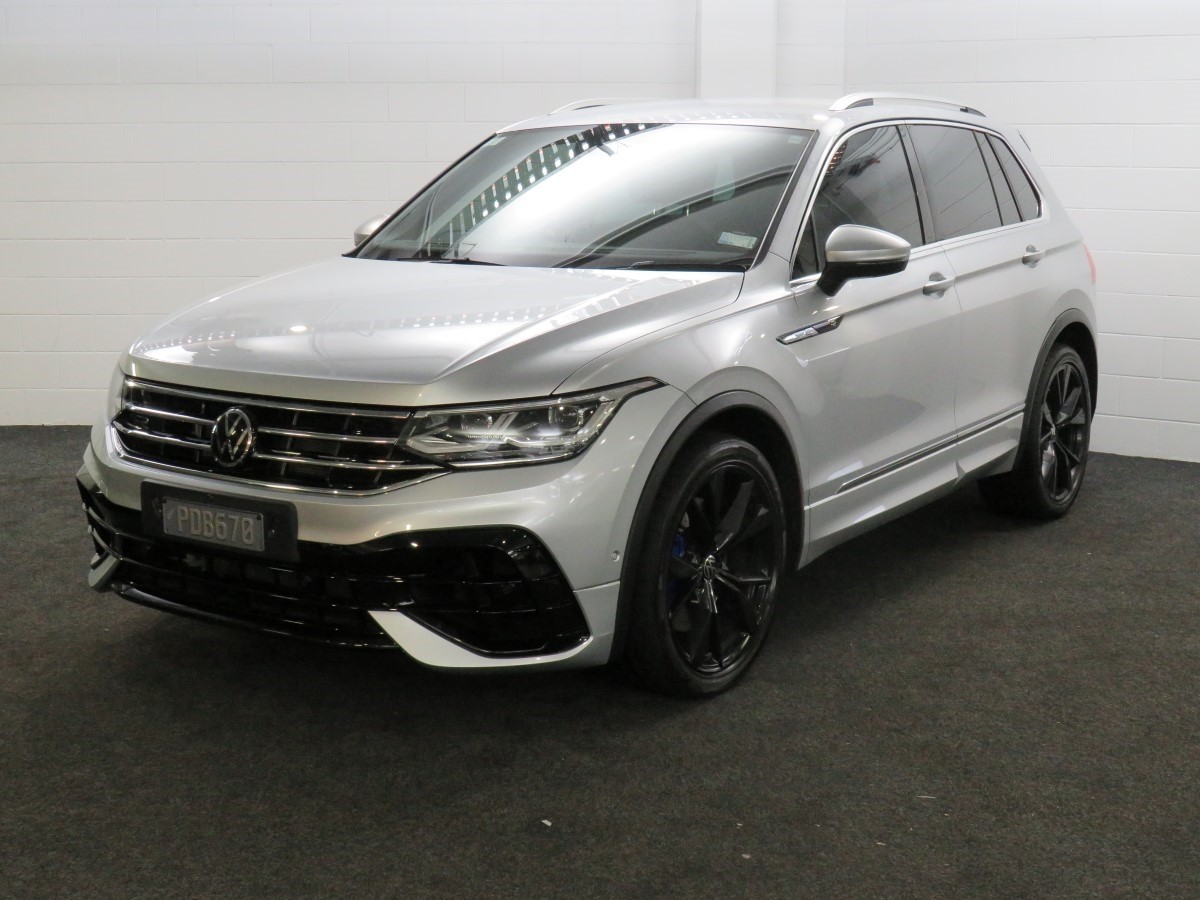 Volkswagen Tiguan TSI R 235KW AWD